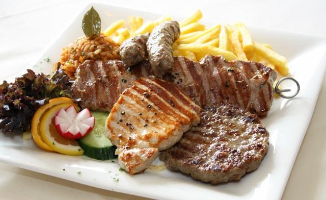 Hotel Restaurant Balkan Trier Kültér fotó