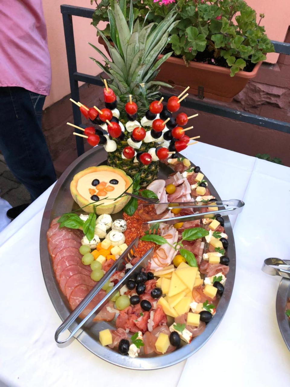 Hotel Restaurant Balkan Trier Kültér fotó