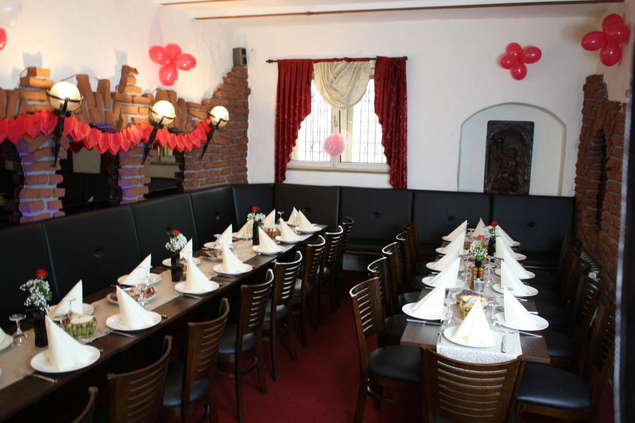 Hotel Restaurant Balkan Trier Kültér fotó
